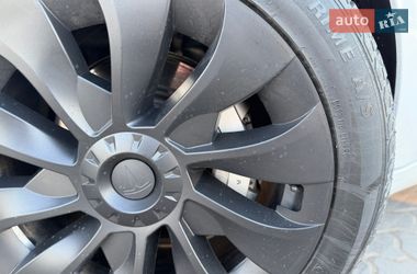 Седан Tesla Model 3 2021 в Коломые