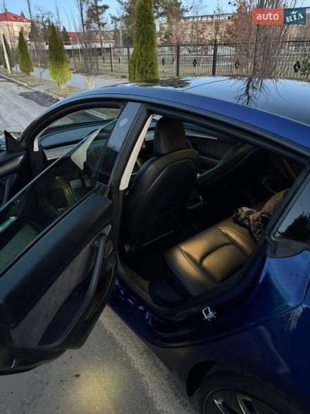 Седан Tesla Model 3 2021 в Киеве фото 12 Седан Tesla Model 3 2021 в Киеве