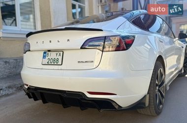 Седан Tesla Model 3 2021 в Полтаві