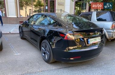Седан Tesla Model 3 2021 в Одессе
