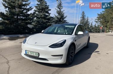 Седан Tesla Model 3 2021 в Києві