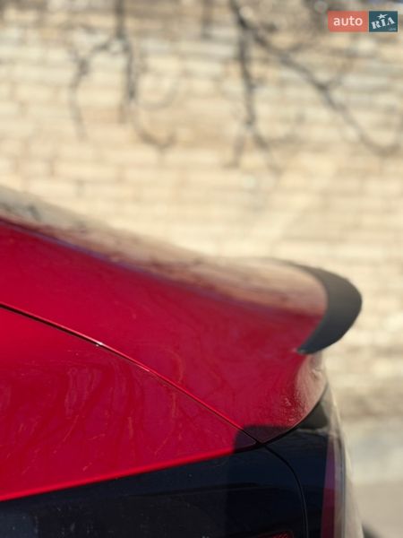 Седан Tesla Model 3 2022 в Днепре