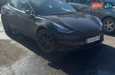 Седан Tesla Model 3 2018 в Чернигове фото Седан Tesla Model 3 2018 в Чернигове