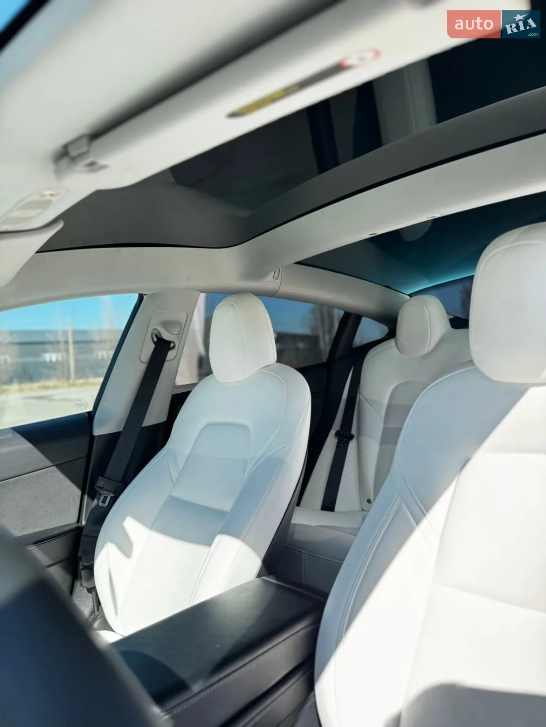 2022 Tesla Model 3 - мініатюра 28
