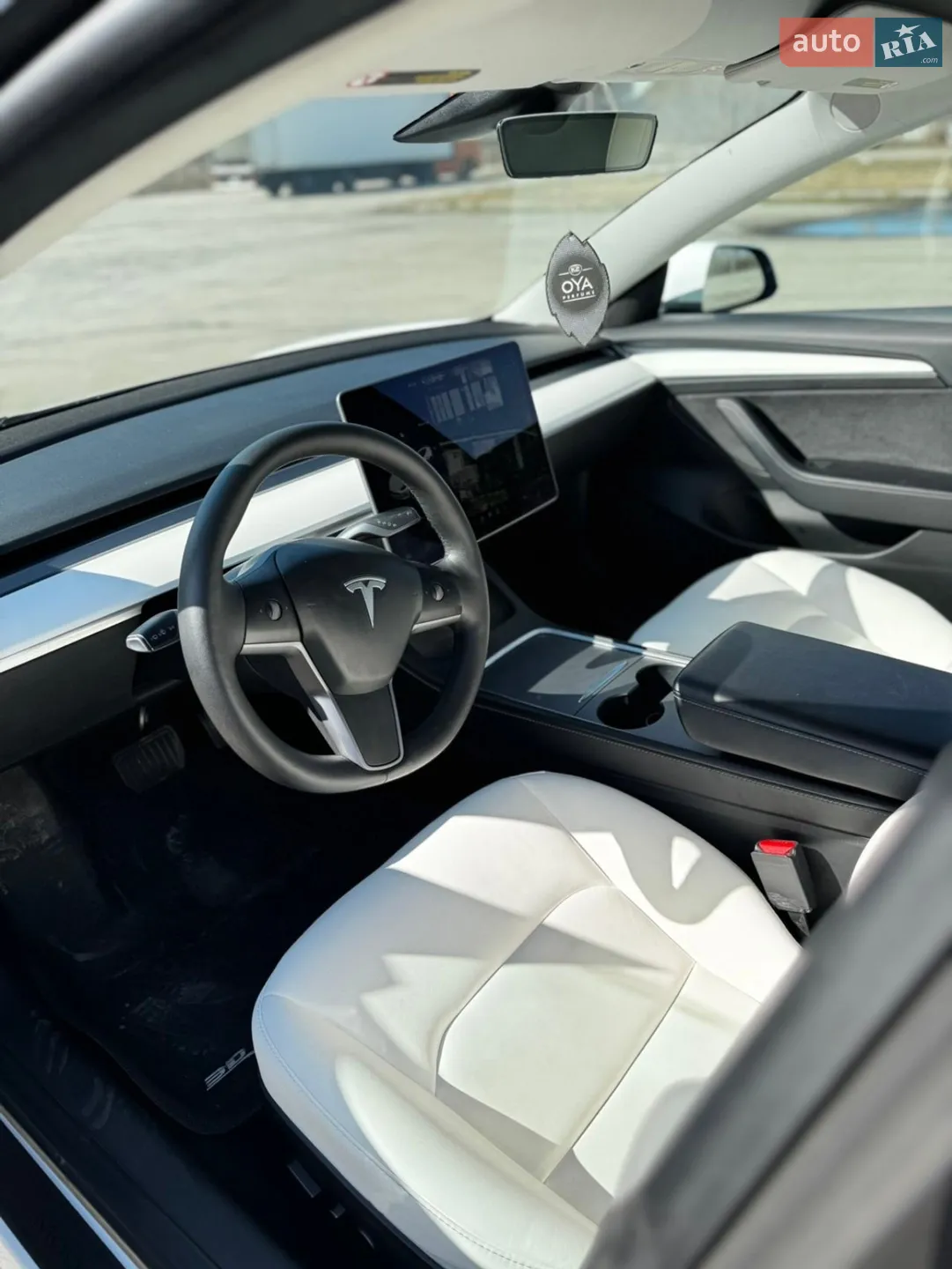 2022 Tesla Model 3 - мініатюра 32