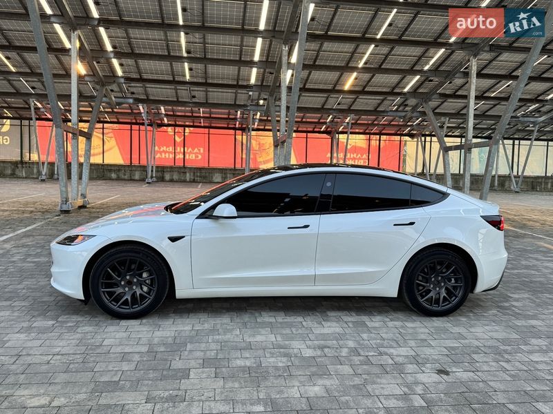 Седан Tesla Model 3 2024 в Львові фото 4 Седан Tesla Model 3 2024 в Львові