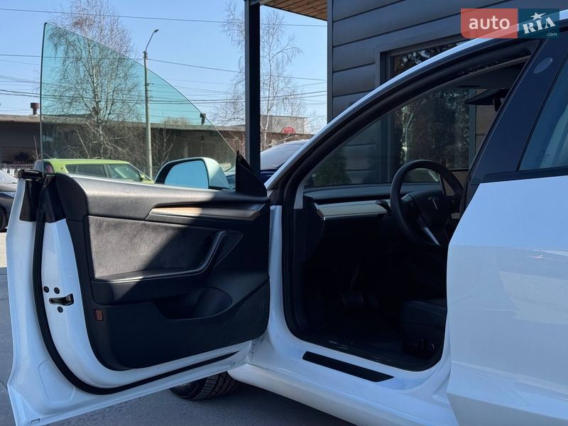 Седан Tesla Model 3 2021 в Рівному фото 26 Седан Tesla Model 3 2021 в Рівному