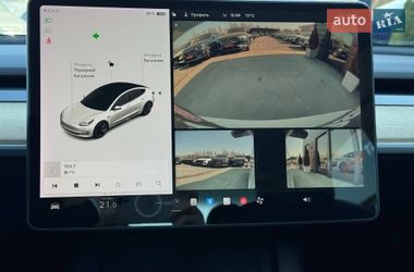 Седан Tesla Model 3 2021 в Ровно