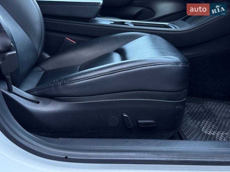 Седан Tesla Model 3 2021 в Рівному фото 65 Седан Tesla Model 3 2021 в Рівному