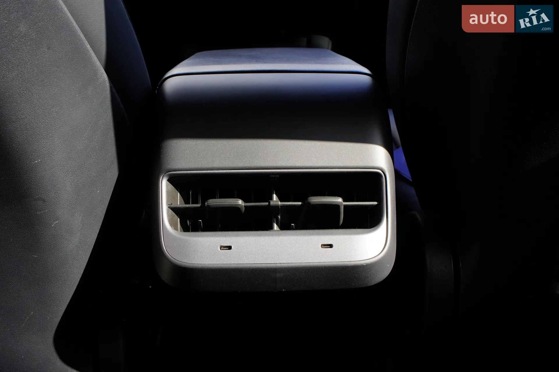 2022 Tesla Model 3 - мініатюра 32