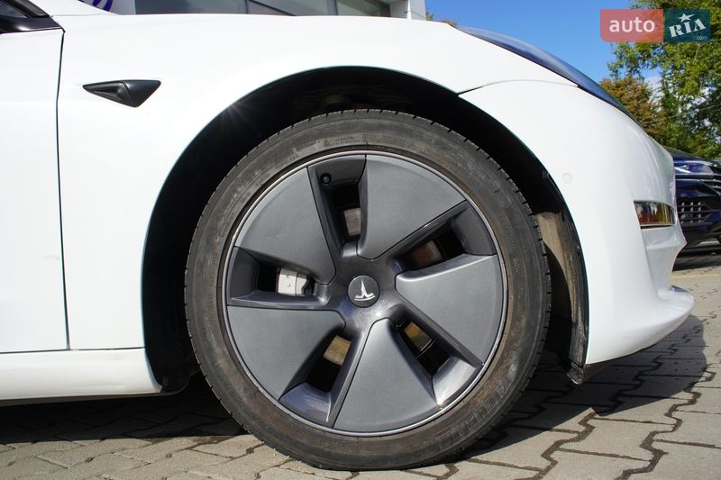 Седан Tesla Model 3 2022 в Житомирі фото 9 Седан Tesla Model 3 2022 в Житомирі