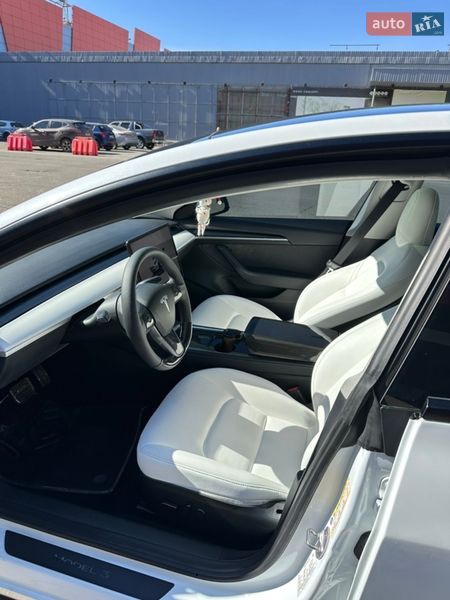 Седан Tesla Model 3 2023 в Києві фото 11 Седан Tesla Model 3 2023 в Києві