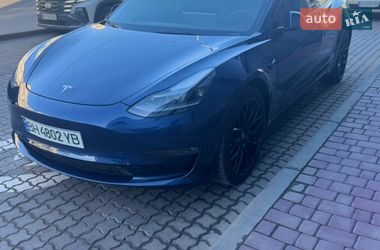 Седан Tesla Model 3 2022 в Одессе