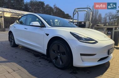 Седан Tesla Model 3 2023 в Днепре
