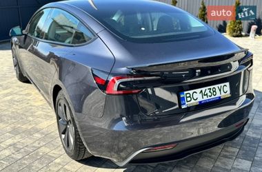 Седан Tesla Model 3 2024 в Стрые