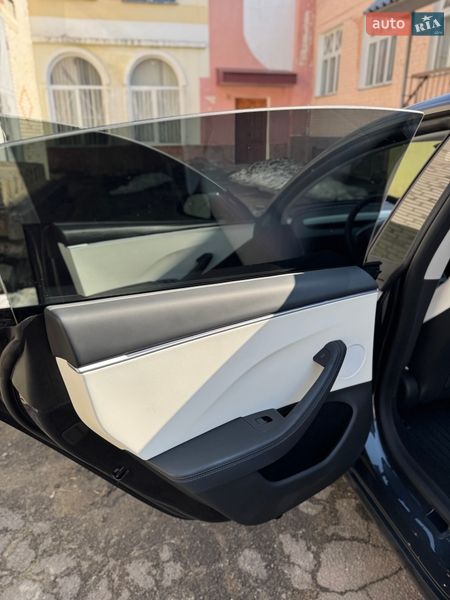 Седан Tesla Model 3 2024 в Ровно фото 20 Седан Tesla Model 3 2024 в Ровно