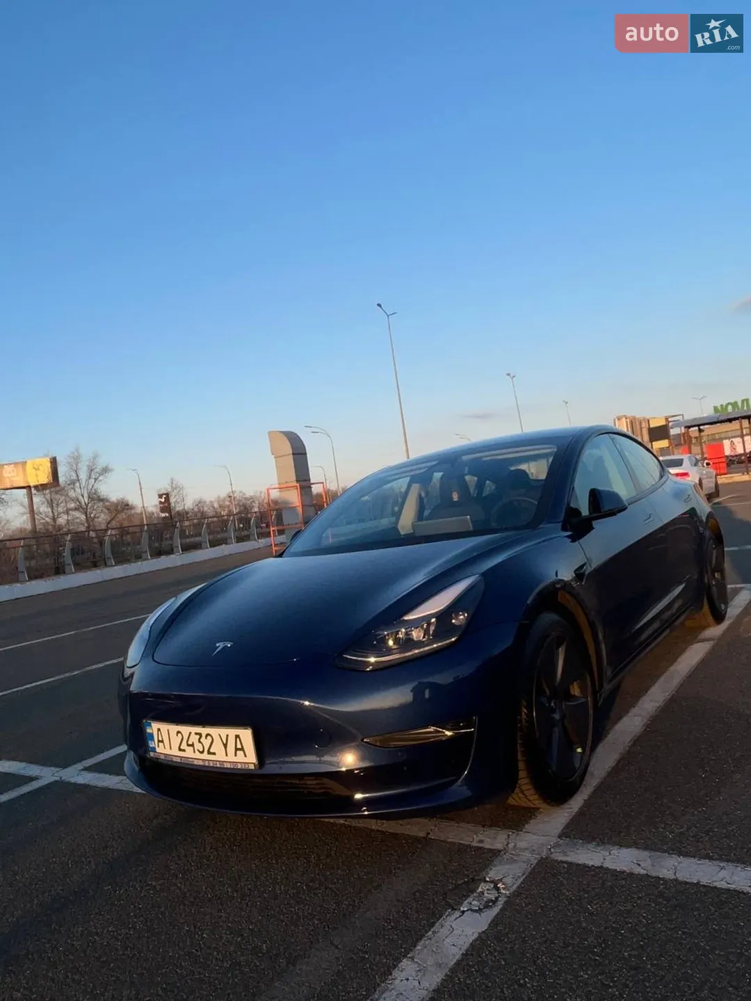 2021 Tesla Model 3 - фото 1