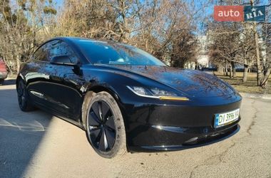 Седан Tesla Model 3 2024 в Киеве