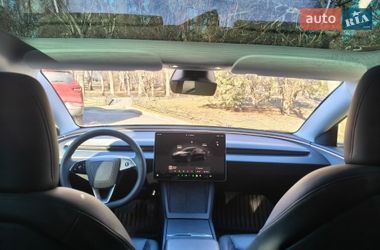Седан Tesla Model 3 2024 в Киеве