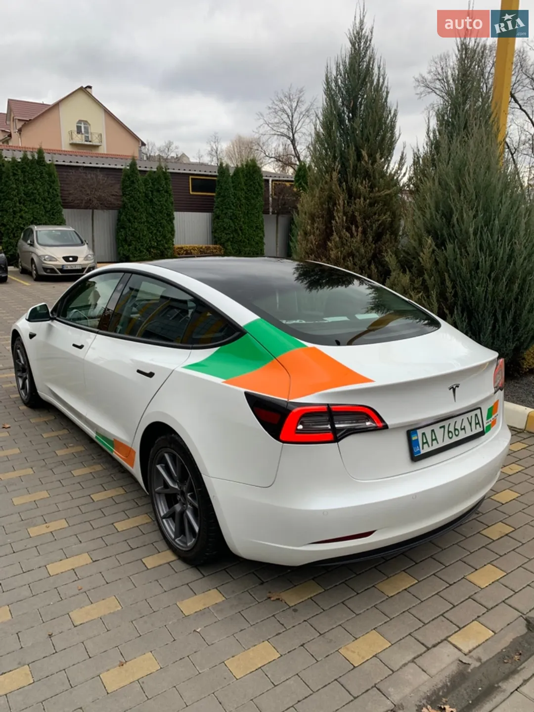 2022 Tesla Model 3 - мініатюра 4