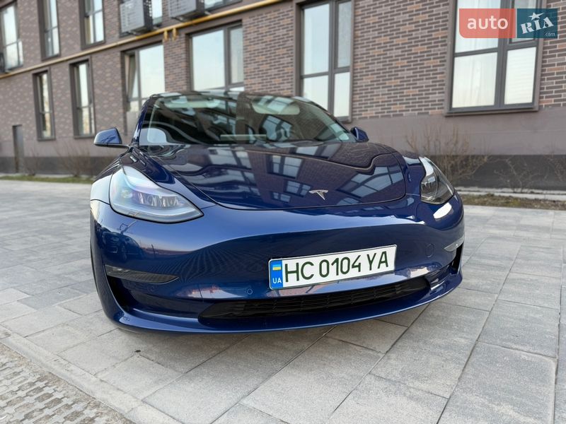 Седан Tesla Model 3 2022 в Львове фото 21 Седан Tesla Model 3 2022 в Львове