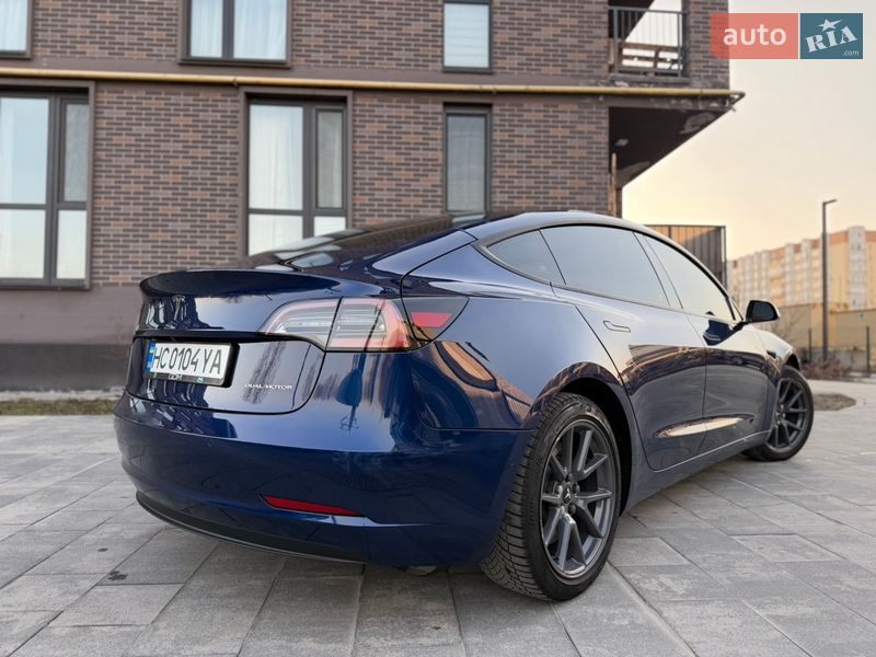 Седан Tesla Model 3 2022 в Львове фото 15 Седан Tesla Model 3 2022 в Львове