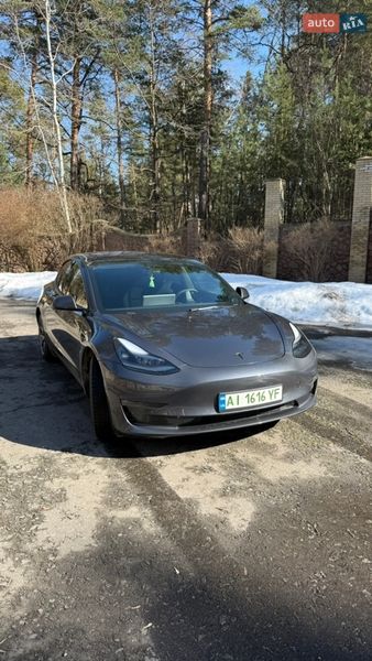 Седан Tesla Model 3 2022 в Обухове