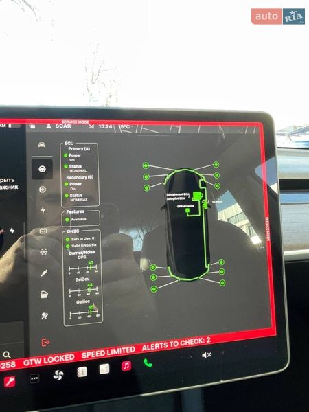 Седан Tesla Model 3 2022 в Киеве