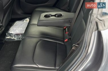 Седан Tesla Model 3 2018 в Киеве