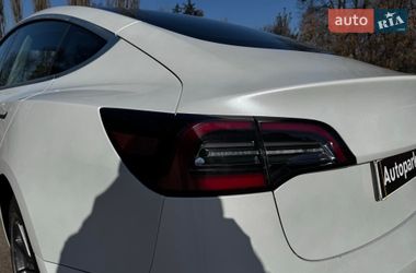 Седан Tesla Model 3 2020 в Киеве