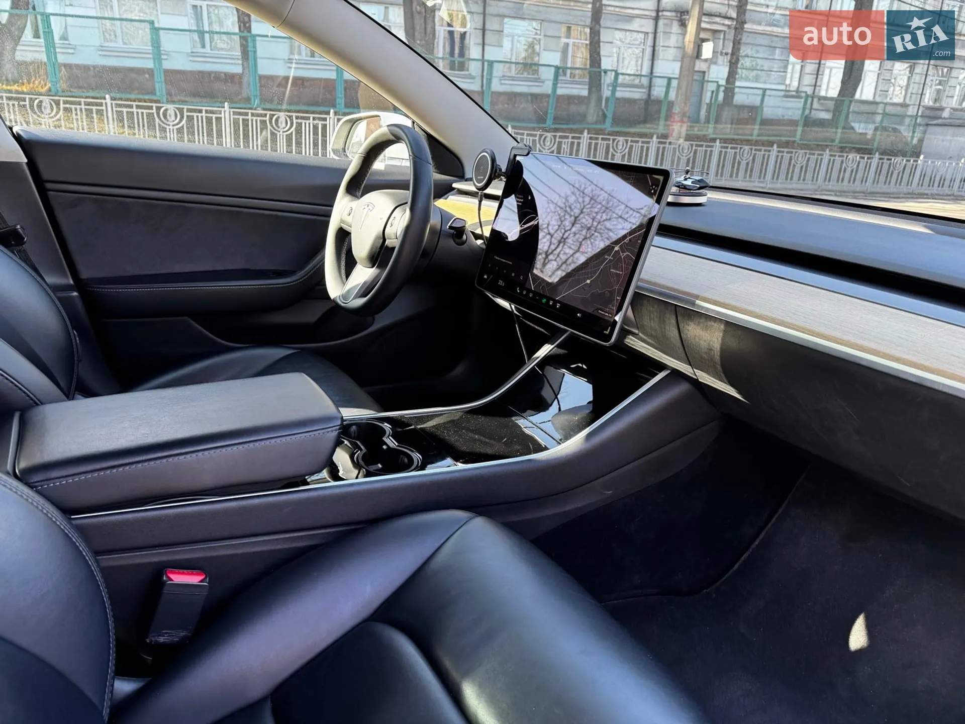 2020 Tesla Model 3 - мініатюра 29