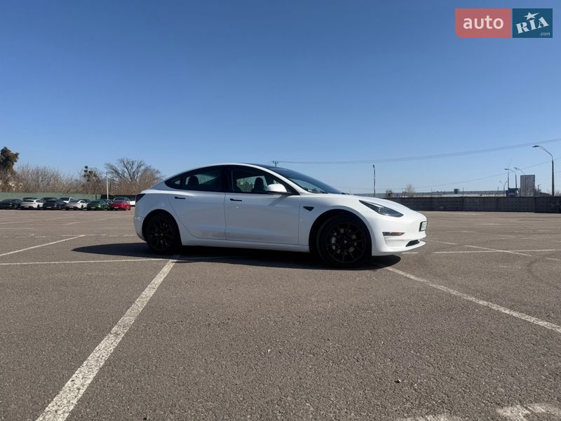 Седан Tesla Model 3 2022 в Києві фото 5 Седан Tesla Model 3 2022 в Києві