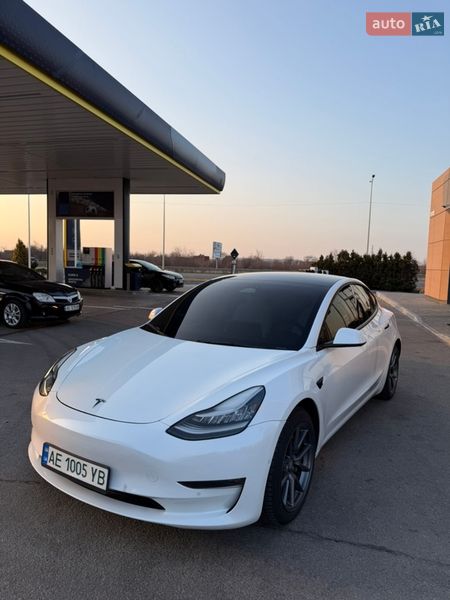 Седан Tesla Model 3 2022 в Днепре фото 8 Седан Tesla Model 3 2022 в Днепре