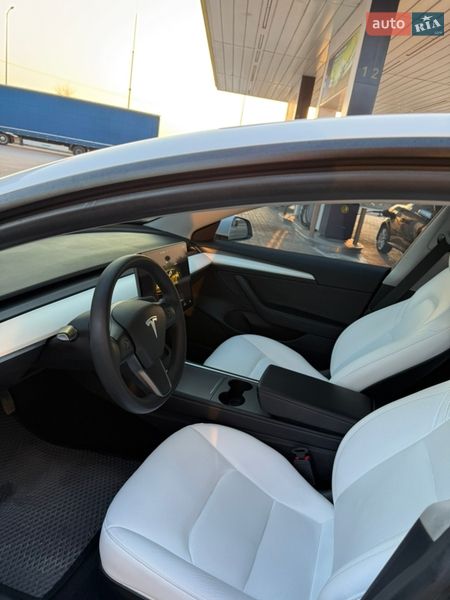 Седан Tesla Model 3 2022 в Днепре фото 22 Седан Tesla Model 3 2022 в Днепре