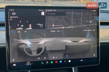 Седан Tesla Model 3 2019 в Житомире