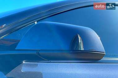 Седан Tesla Model 3 2024 в Киеве