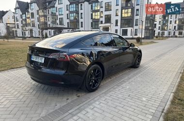 Седан Tesla Model 3 2023 в Киеве