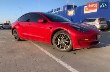 Седан Tesla Model 3 2022 в Виннице