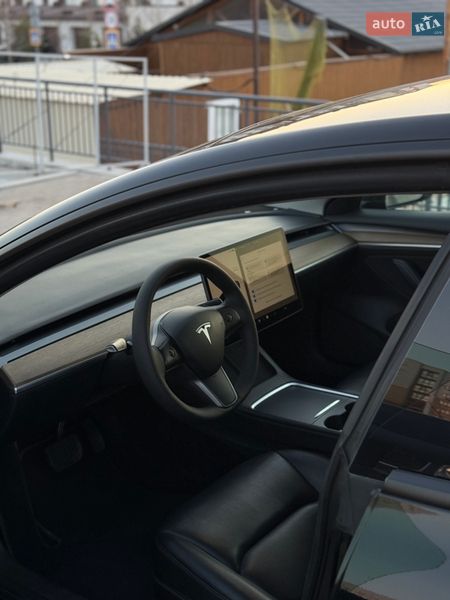 Седан Tesla Model 3 2022 в Ровно фото 16 Седан Tesla Model 3 2022 в Ровно