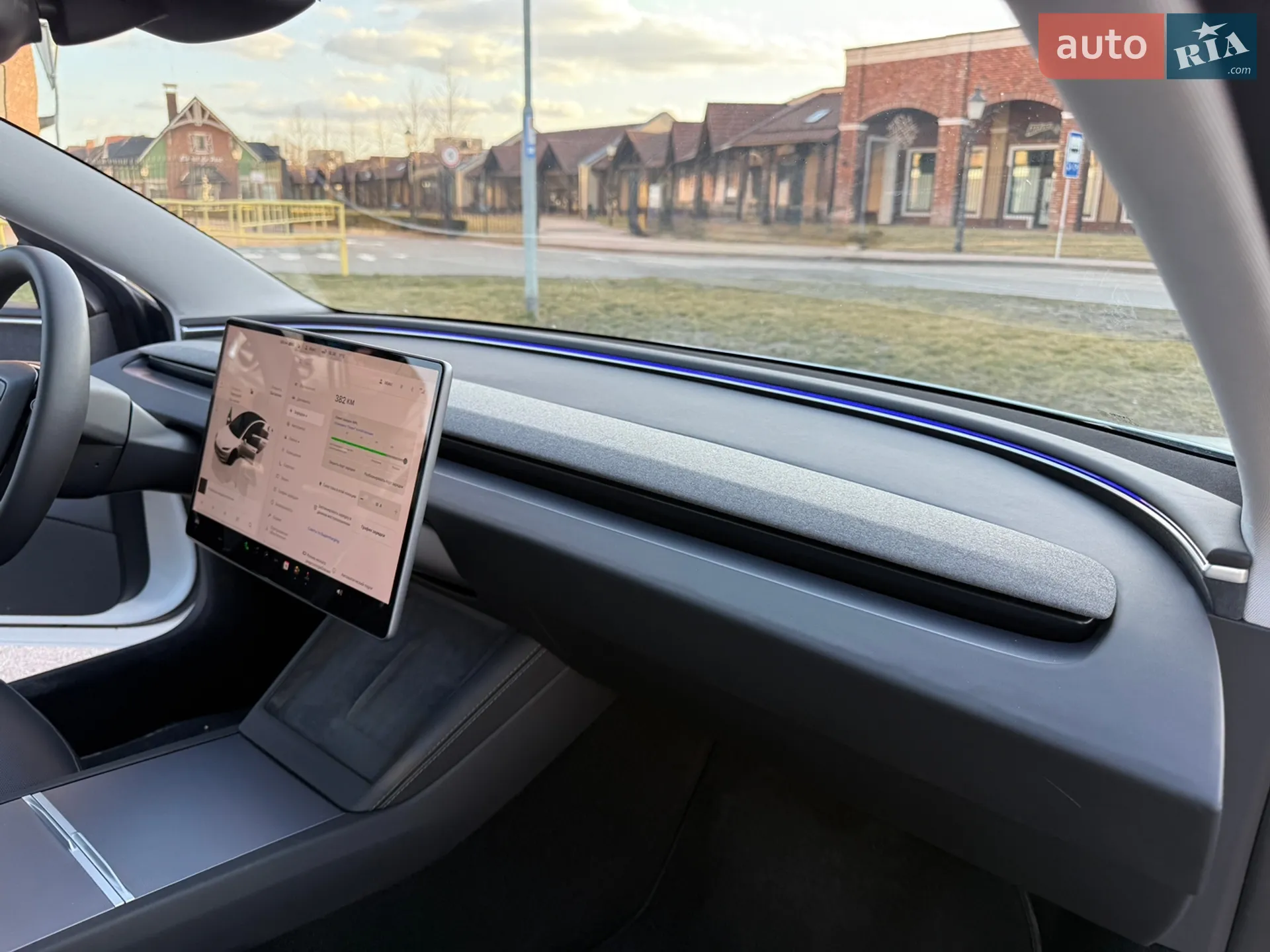 2024 Tesla Model 3 - мініатюра 28
