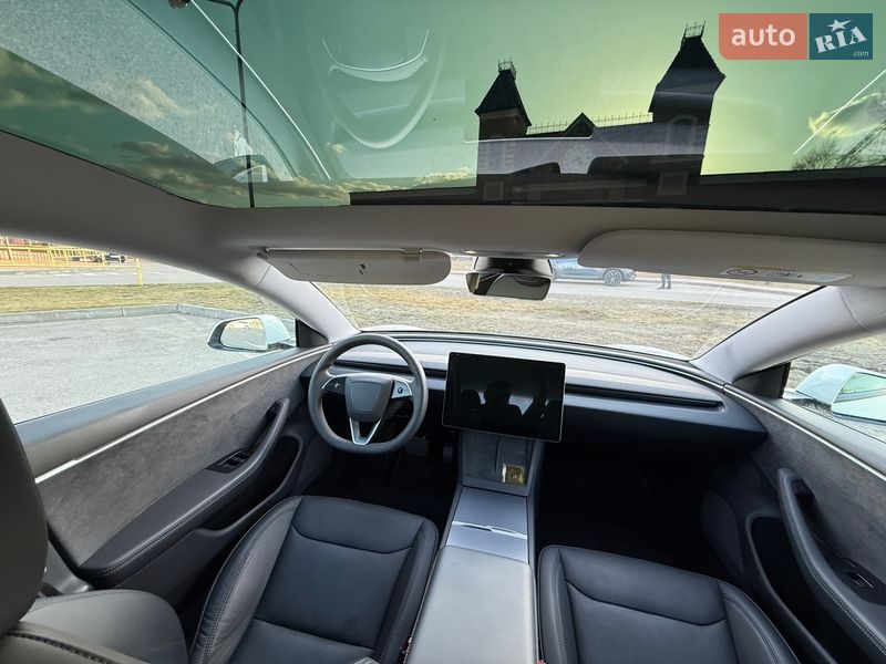 Седан Tesla Model 3 2024 в Києві фото 42 Седан Tesla Model 3 2024 в Києві