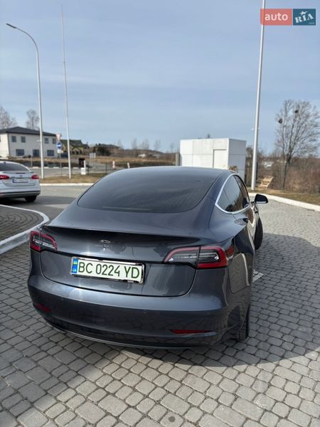 Седан Tesla Model 3 2020 в Жовкве фото 12 Седан Tesla Model 3 2020 в Жовкве