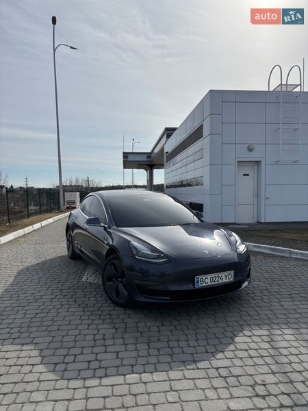 Седан Tesla Model 3 2020 в Жовкве фото 15 Седан Tesla Model 3 2020 в Жовкве