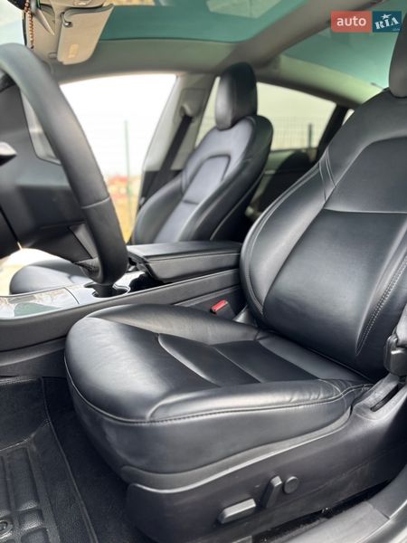 Седан Tesla Model 3 2020 в Жовкве фото 30 Седан Tesla Model 3 2020 в Жовкве