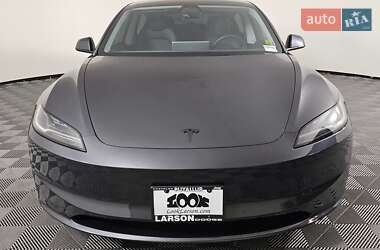 Седан Tesla Model 3 2025 в Львове