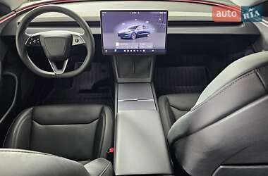 Седан Tesla Model 3 2025 в Львове