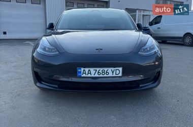 Седан Tesla Model 3 2022 в Києві