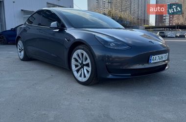Седан Tesla Model 3 2022 в Киеве