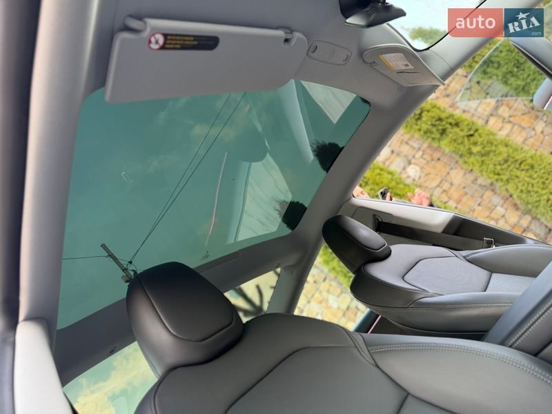 Седан Tesla Model 3 2024 в Стрию фото 34 Седан Tesla Model 3 2024 в Стрию