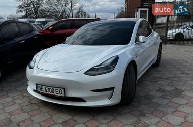 Седан Tesla Model 3 2019 в Николаеве